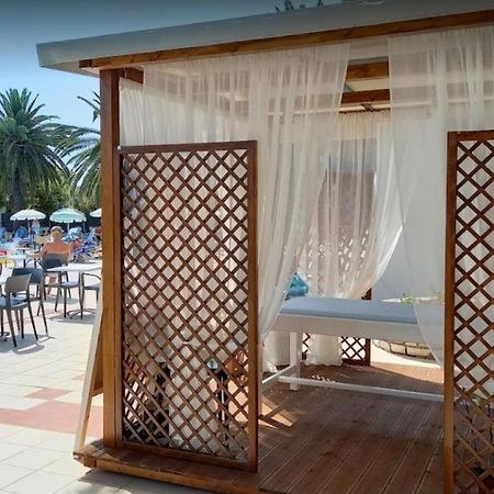 Margarita Hotel Laganas Luaran gambar