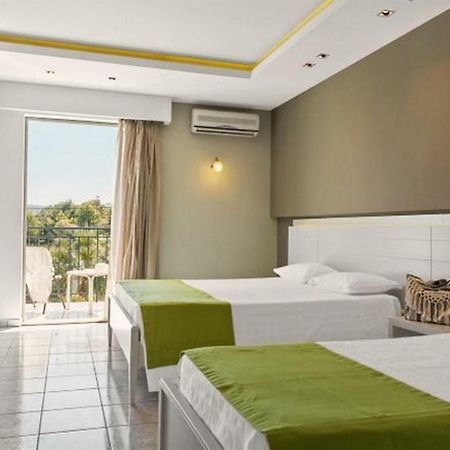 Margarita Hotel Laganas Luaran gambar