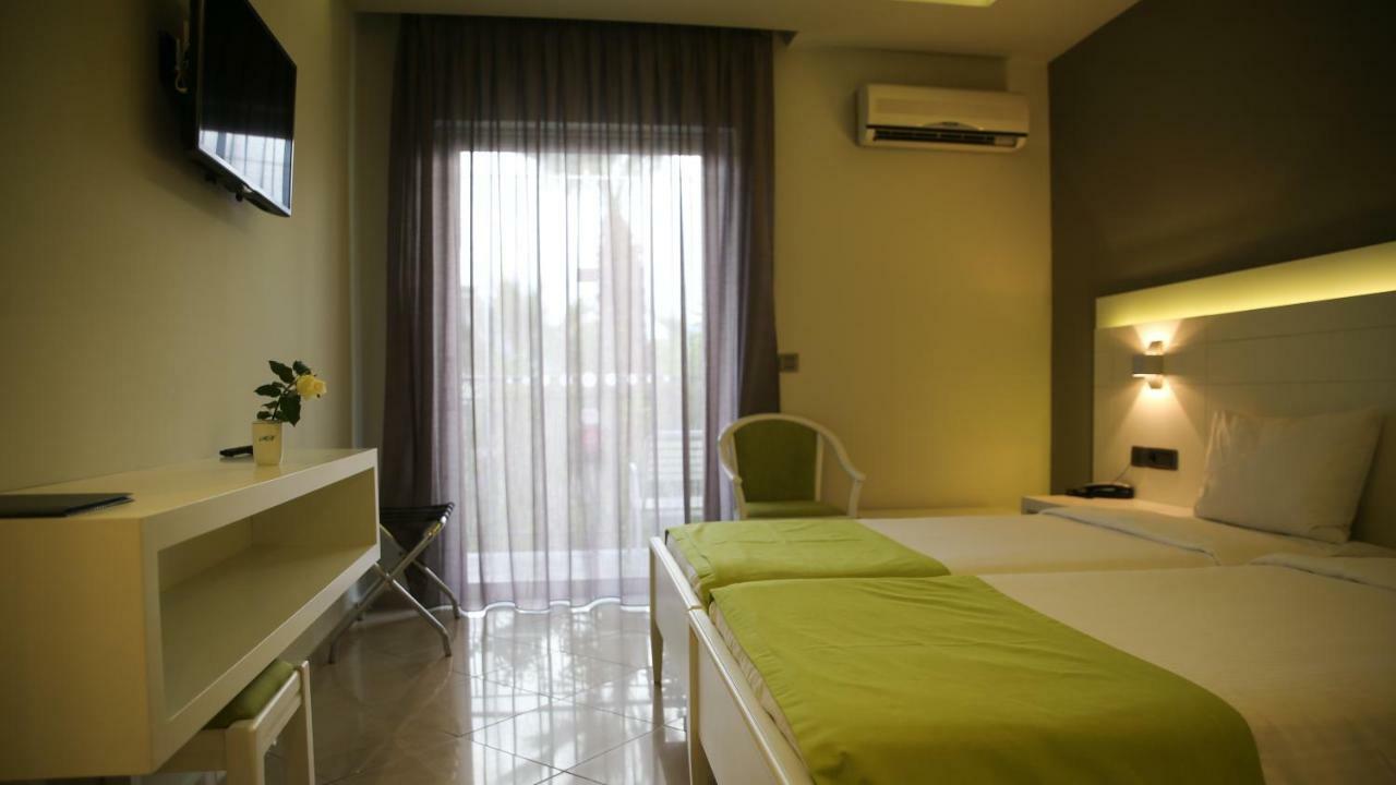 Margarita Hotel Laganas Luaran gambar