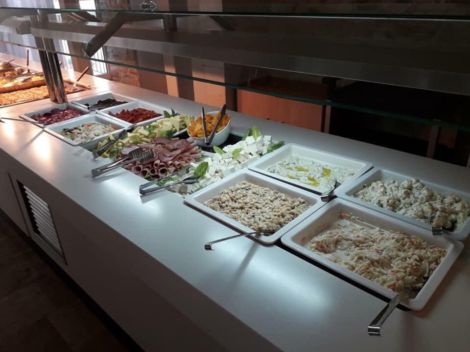 Margarita Hotel Laganas Luaran gambar